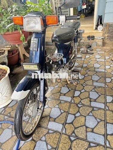 cần bán xe custom 70 như hình nguyên rin
