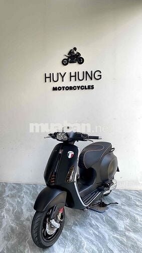 vespa print đen nhám