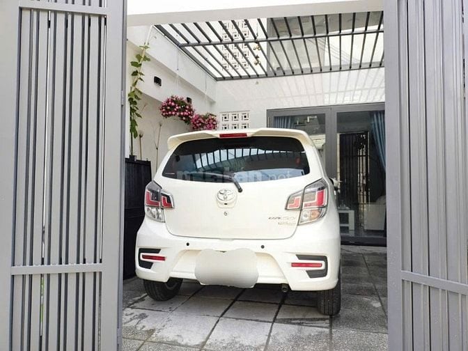 Khu Tên Lửa HẺM XE TẢI 5Tầng Đẹp Gara, Full Nội Thất Cao Cấp Nhỉn 7 Tỷ
