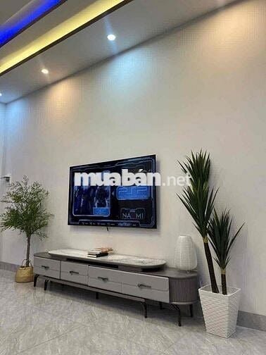 Cho Thuê Nhà Nguyên Căn Mới 4PN 5WC Sát Biển Mân Thái.