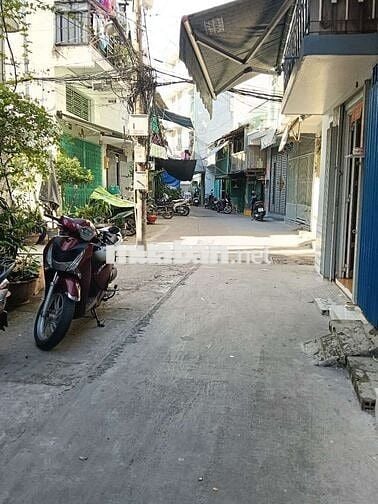 Nhà Bán hẽm 5 m Hậu giang ! P5 quận 6