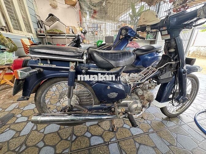 cần bán xe custom 70 như hình nguyên rin