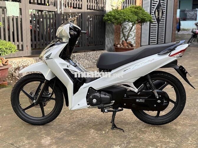 🌈 Future Led Trắng Đen 8/2025–Chạy Lướt 1.000km