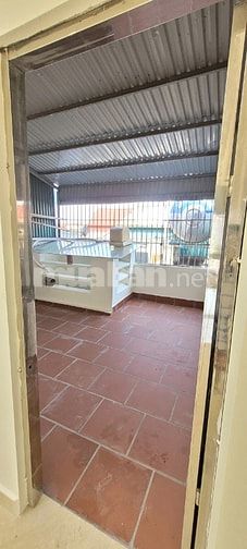 Cho thuê nhà mặt phố Văn Trì, bắc Từ Liêm, DT 50m2 x 5 tầng xây mới