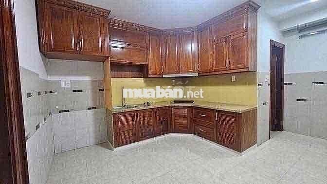 Nhà đẹp 4PN - 4x17m 4 tầng sân thượng - Thành Thái Q.10
