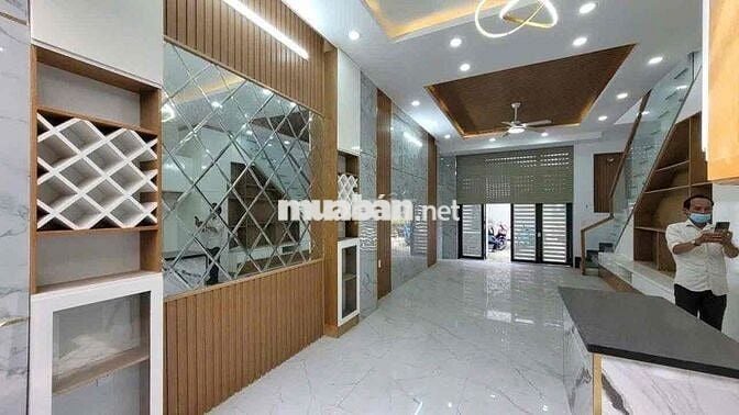 nhà 5x10m trệt 2 lầu 4 phòng ngủ 4wc sân thượng, hẻm ô tô