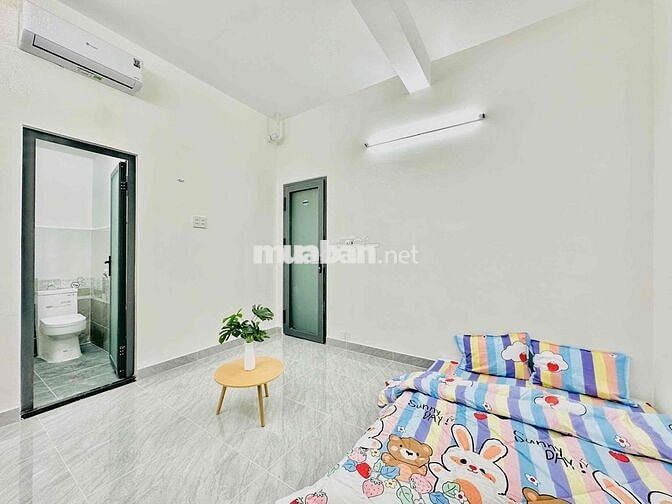 Trọ Có Cửa Sổ Trời Ngay Hàng Xanh Tiện Di Chuyển Sang Q1, GTVT, Hutech