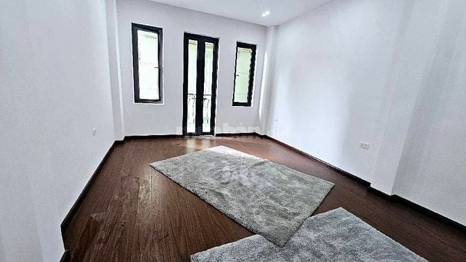 TRUNG TÂM CẦU GIẤY, ĐƯỜNG XUÂN THỦY: NHÀ ĐẸP Ở LUÔN, 20M RA ÔTÔ 