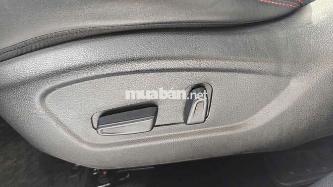 Kia Sonet 2022 Premium 1.5 AT, màu trắng,16.000 km