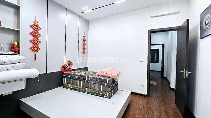 TRUNG TÂM CẦU GIẤY, ĐƯỜNG XUÂN THỦY: NHÀ ĐẸP Ở LUÔN, 20M RA ÔTÔ 