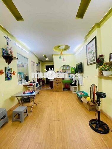 CHUNG CƯ THANG MÁY 2PN NHỈNH 1 TỶ