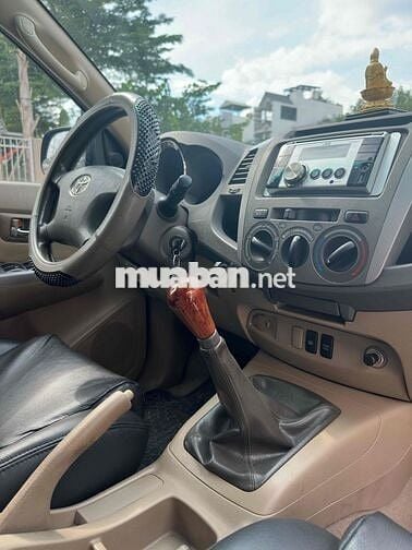 Toyota Fortuner 2011 Bảo Hành 1 Năm