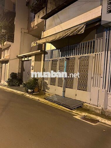 Nhà nguyên căn 2 mặt tiền 652/48 Cộng Hòa, DT 100m2 giá 17 triệu/T