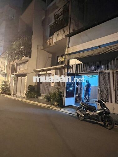 Nhà nguyên căn 2 mặt tiền 652/48 Cộng Hòa, DT 100m2 giá 17 triệu/T