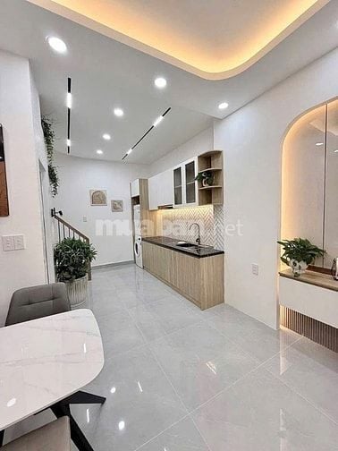Bán nhà hẻm 5,5m DT 56m2 đường Nguyễn Đình Chiểu,P.4,Quan Phú Nhuận