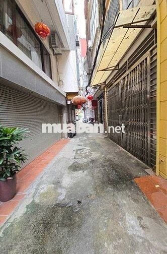 Mặt ngõ nông  oto đỗ -Trường chinh 35mx4T ở đỉnh-thuê tốt Giá 8.95 tỷ