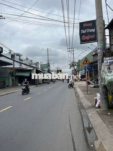 Bán nhà Mặt tiền Đ.Phan Văn Hớn,DT: 5,05 x 32, Vị trí đắc địa