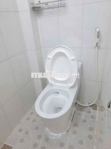 Phòng trọ 12m2 đường Âu Dương Lân, phường Chánh Hưng, Tp. Hồ Chí Minh