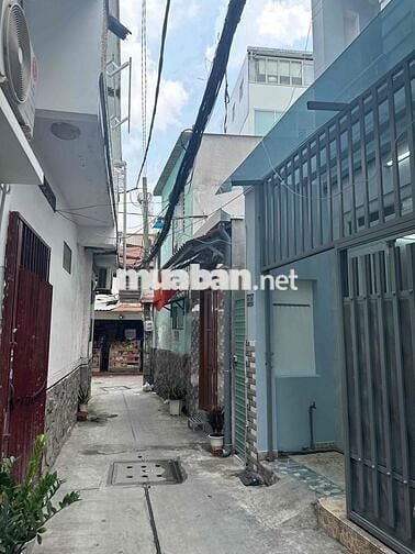 Nhà Mới 2PN Cách Hẻm Xe Hơi Vài Bước Chân, Trần Văn Đang Quận 3
