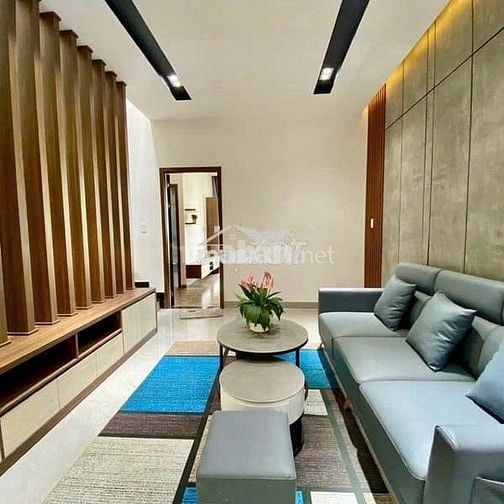Chủ Ngợp Bán Gấp nhà LÊ THỊ RIÊNG Q1 60m2 giá 4ty4. Cho thuê 20tr/th