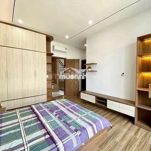 Chủ Ngợp Bán Gấp nhà LÊ THỊ RIÊNG Q1 60m2 giá 4ty4. Cho thuê 20tr/th