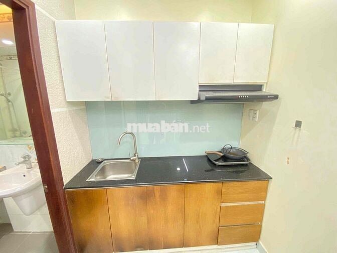 Căn Hộ Studio- Full Nội Thất - Thang Máy - Lotte Cộng Hoà - Út Tịch