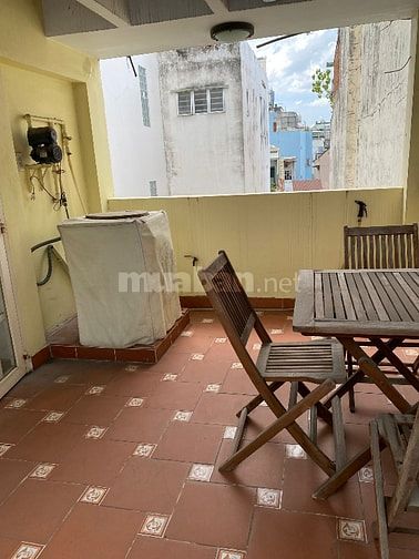 Bán nhà riêng vị trí trung tâm hẻm 256 Pasteur P. Xuân Hoà (Quận 3)