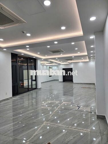 CHO THUÊ NHÀ 6 TẦNG MẶT TIỀN QL13 HIỆP BÌNH PHƯỚC CÓ THANG MÁY