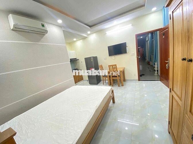 Căn Hộ Studio- Full Nội Thất - Thang Máy - Lotte Cộng Hoà - Út Tịch