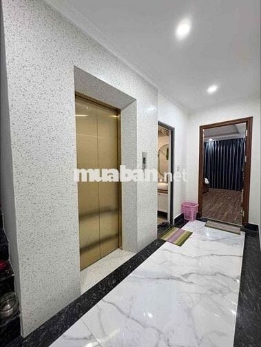 Trung tâm quận Hai Bà Trưng! Nhà lô góc 7 tầng thang máy phố Kim Ngưu