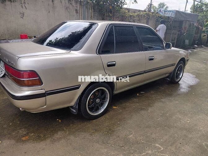 Bán xe Toyota Corolla 170.000