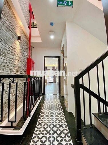 Nhà dòng tiền, doanh thu 60tr/ tháng- 6 tầng thang máy, mặt ngõ thông