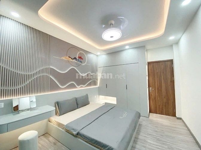 Nhà 3,6 x 13 đúc 1 trệt 3 lầu MẶT TIỀN đường số 4 phường 11 gò vấp 