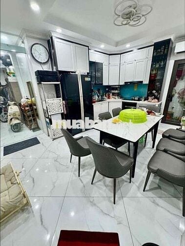 Trung tâm quận Hai Bà Trưng! Nhà lô góc 7 tầng thang máy phố Kim Ngưu