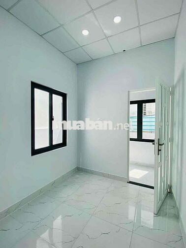 Nhà Linh Chiểu Thủ Đức 40m2 hẻm xe hơi giá chỉ 2Tỷ