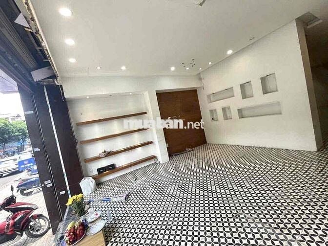CHÍNH CHỦ CHO THUÊ GẤP MẶT TIỀN CAO THẮNG QUẬN 3 NGANG 8M