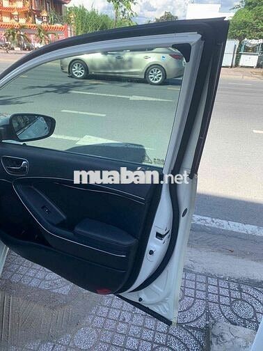 Kia K3 2014 2.0 AT - 75000 km