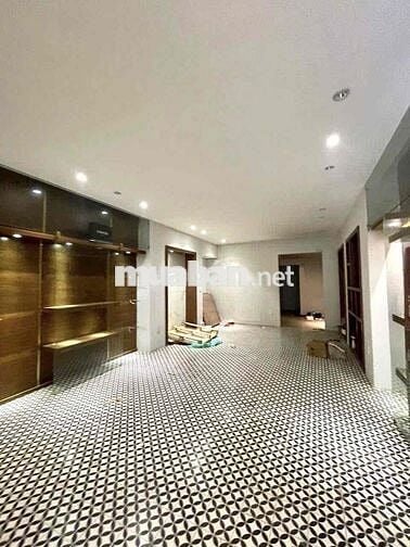 CHÍNH CHỦ CHO THUÊ GẤP MẶT TIỀN CAO THẮNG QUẬN 3 NGANG 8M