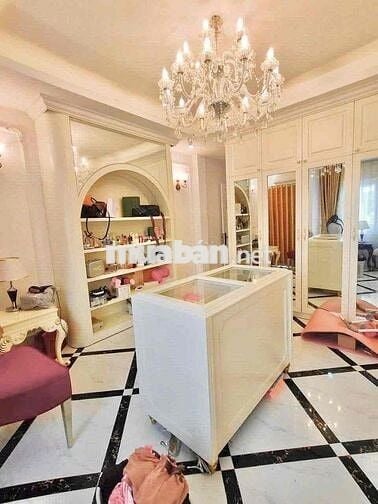 cho thuê chdv kết hợp Văn phòng 80 m 6 tầng 11 phòng thang máy ô tô đo
