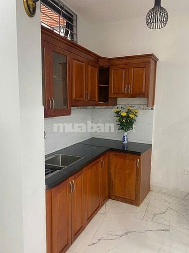 Cần bán nhà ngõ 230/61 Định Công Thượng, Quận Hoàng Mai