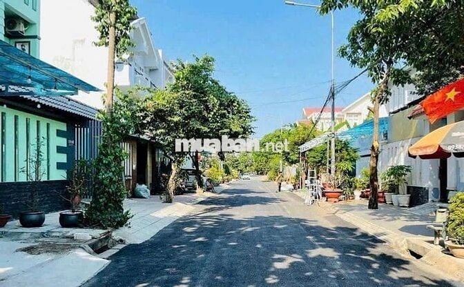 Lô dất đẹp 5m x 20m. 100m2. Khu biệt thự Phú Nhuận Lê Thị Riêng