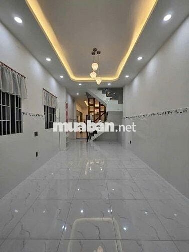 Cho Thuê Nhà Đường Nguyễn Hồng Đào, Tân Bình ( 2 Lầu, 3PN, 4WC, Bếp )
