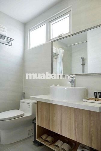 cho Thuê Căn Hộ 1PN Gần Vòng Xoay Lăng Cha Cả-Sân Bay Tân Sơn Nhất QTB