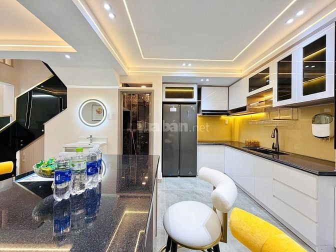 Bán nhà hẻm xe hơi Nguyễn Xí - Bình Thạnh - Giá hạ còn 6 tỷ 5