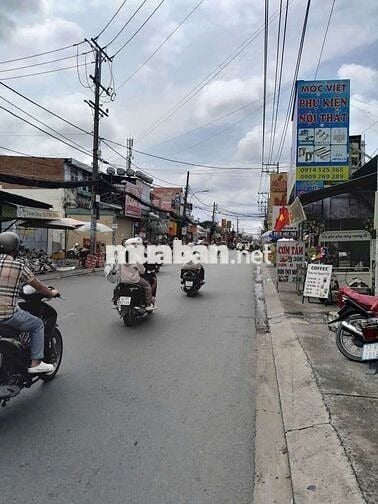 Nhà Mặt tiền Đ.Phan Văn Hớn kinh doanh sầm uất,DT:  5 x 50 (248m2)