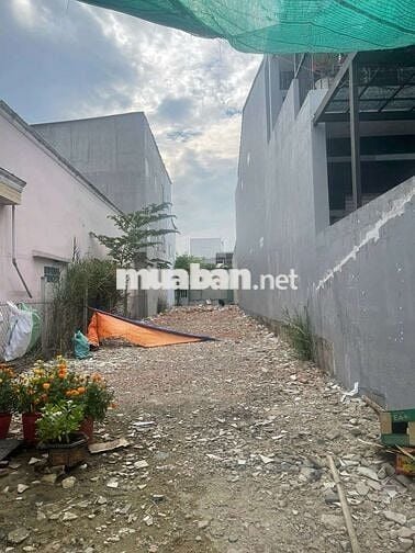 RẺ NHẤT KHU VỰC HẺM XE HƠI SÁT MT ĐƯỜNG 182M2 KDC HIỆN HỮU
