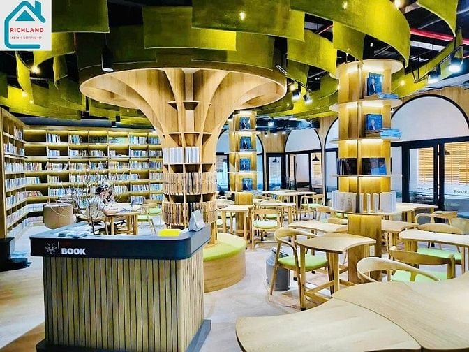Cho Thuê Nhà Mặt Tiền: 50A Trương Quốc Dung, Phường 10, Quận Phú Nhuận