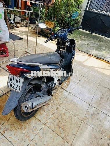 Tôi bán Yamaha Nouvo 2011
