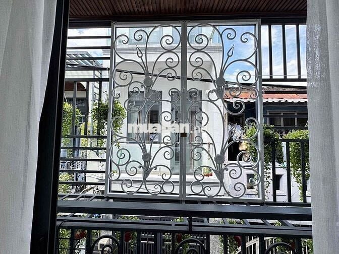 CC cho thuê nhà nguyên căn đẹp tại hẻm Huỳnh Văn Nghệ