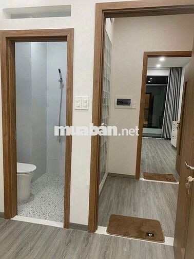 NHÀ 1T1L SÂN ĐẬU OTO NGAY CHỢ HIỆP BÌNH. SẴN NỘI THẤT